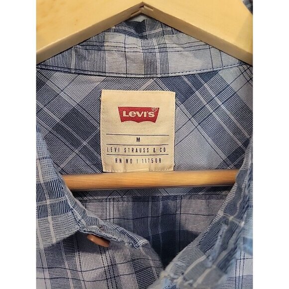 Levi's Men's Long Sleeve Blue Plaid Button Up Shirt‎ Front Pocket Size Medium - Picture 4 of 6